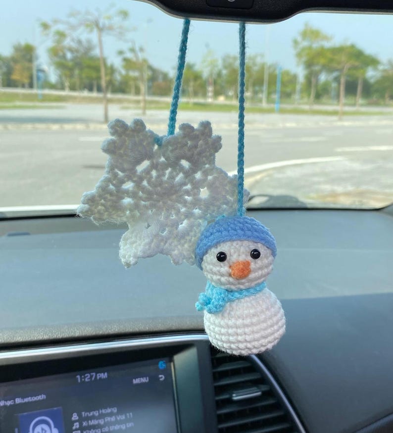 Crochet Snowman And Snowflake Car Charm, Cute Snowman Snowflake Rear View Mirror Ornament, Christmas Car Decor, Christmas Gift