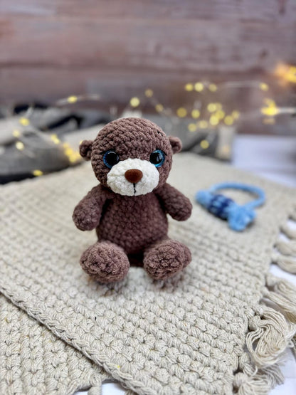 Crochet Otter Plush with Fish, Handmade River Otter Decor, Cute Woodland Animal, Amigurumi Keepsake, Otter Lover Gift
