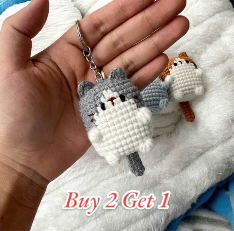 Crochet Cat Keychain: Handmade Cotton Amigurumi Keyring