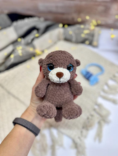 Crochet Otter Plush with Fish, Handmade River Otter Decor, Cute Woodland Animal, Amigurumi Keepsake, Otter Lover Gift