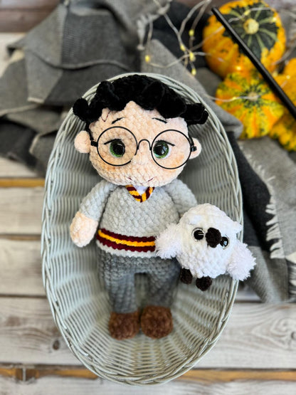 Harry Wizard with Owl Crochet Decor Keepsake, Magical Shelf Decoration, Christmas Gift