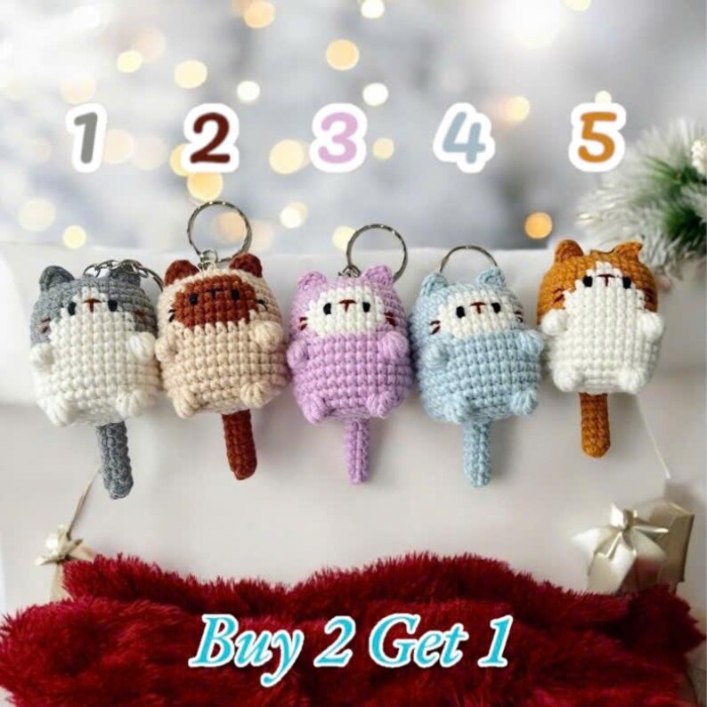 Crochet Cat Keychain: Handmade Cotton Amigurumi Keyring