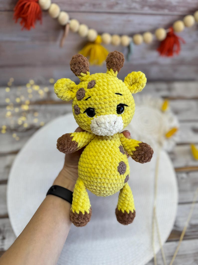 Crochet Giraffe Plush, Amigurumi Safari Animal, Handmade Giraffe Gift, Jungle Animal Decor, Zoo Lover Gift, Wildlife Keepsake