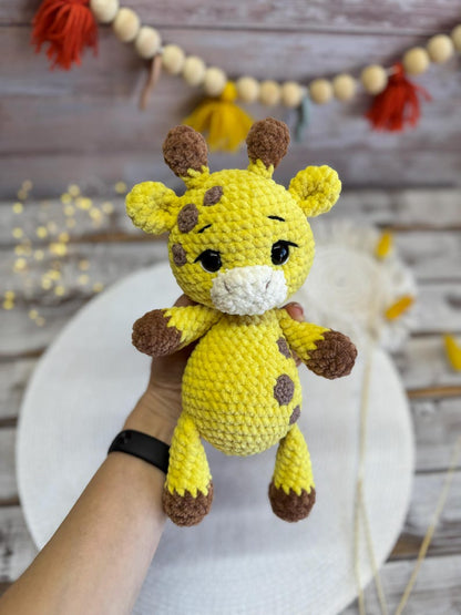 Crochet Giraffe Plush, Amigurumi Safari Animal, Handmade Giraffe Gift, Jungle Animal Decor, Zoo Lover Gift, Wildlife Keepsake