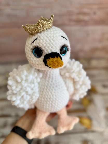 Crochet Swan Decor, Princess Swan Keepsake, Handmade White Swan Plush, Fairytale Nursery Decor, Baby Shower Gift