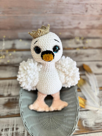 Crochet Swan Decor, Princess Swan Keepsake, Handmade White Swan Plush, Fairytale Nursery Decor, Baby Shower Gift