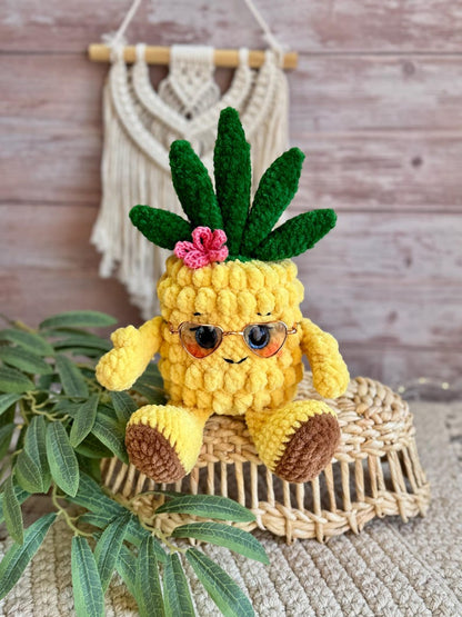 Crochet Pineapple Kitchen Decor, Handmade Pineapple Ornament, Tropical Fruit Collectible, Shelf Decor, Funny Housewarming Gift