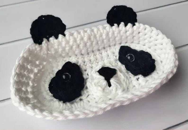 Crochet Animal Glasses Holder: Bear, Panda, Dog, Bee, Monkey, Frog