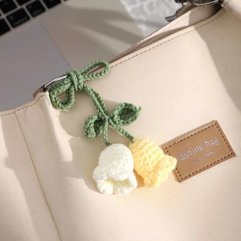 Crochet Sunflower Keychain: Handmade Cotton Bag Charm