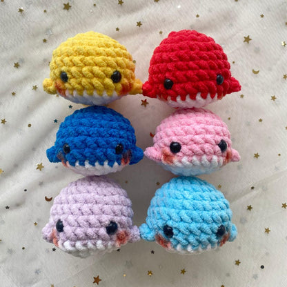 Handmade Whale Crochet Keychain, Mini Whale Crochet Plush Toy, Amigurumi Whale Stuffed Toy, Cute Baby Whale Plushie, Backpack Accessories