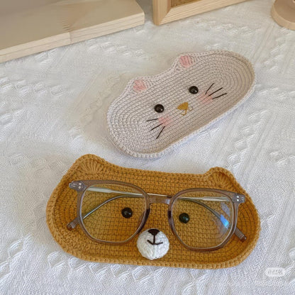 Crochet Bear Glasses Holder: Acrylic Eyeglass Tray