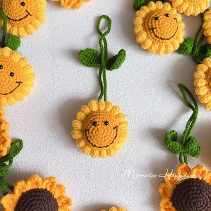 Crochet Sunflower Keychain: Handmade Cotton Bag Charm