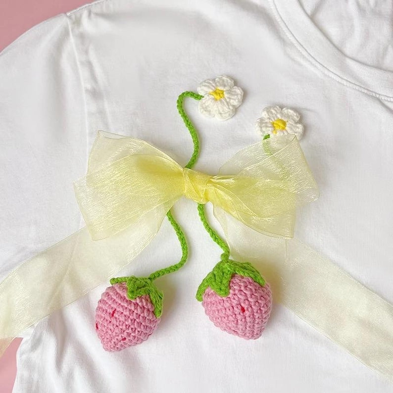 Crochet Sunflower Keychain: Handmade Cotton Bag Charm