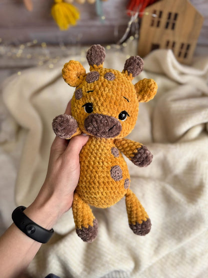 Crochet Giraffe Plush, Amigurumi Safari Animal, Handmade Giraffe Gift, Jungle Animal Decor, Zoo Lover Gift, Wildlife Keepsake