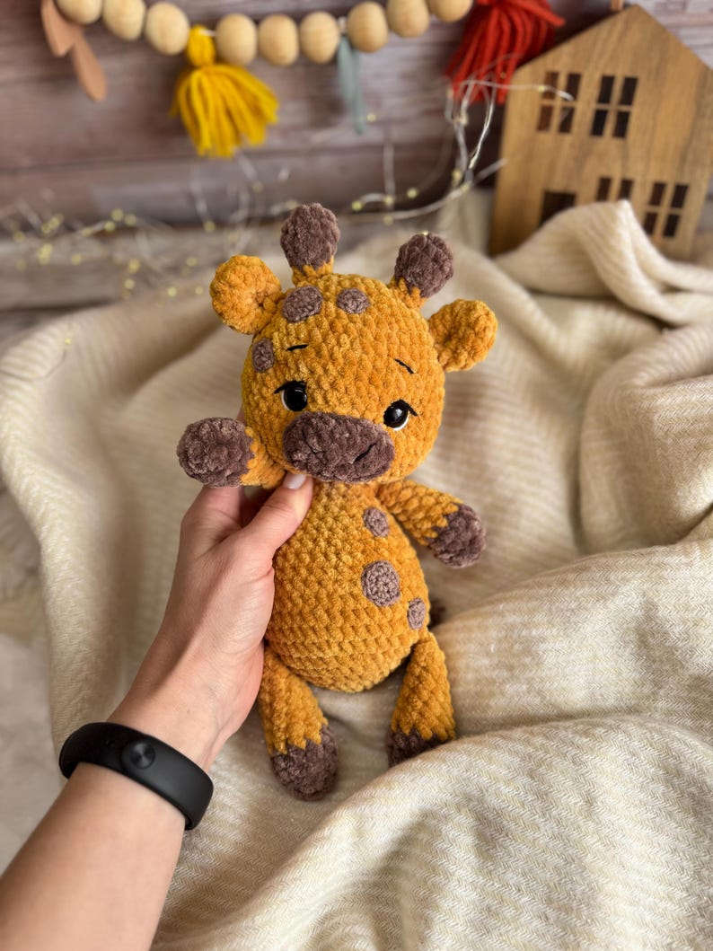 Crochet Giraffe Plush, Amigurumi Safari Animal, Handmade Giraffe Gift, Jungle Animal Decor, Zoo Lover Gift, Wildlife Keepsake