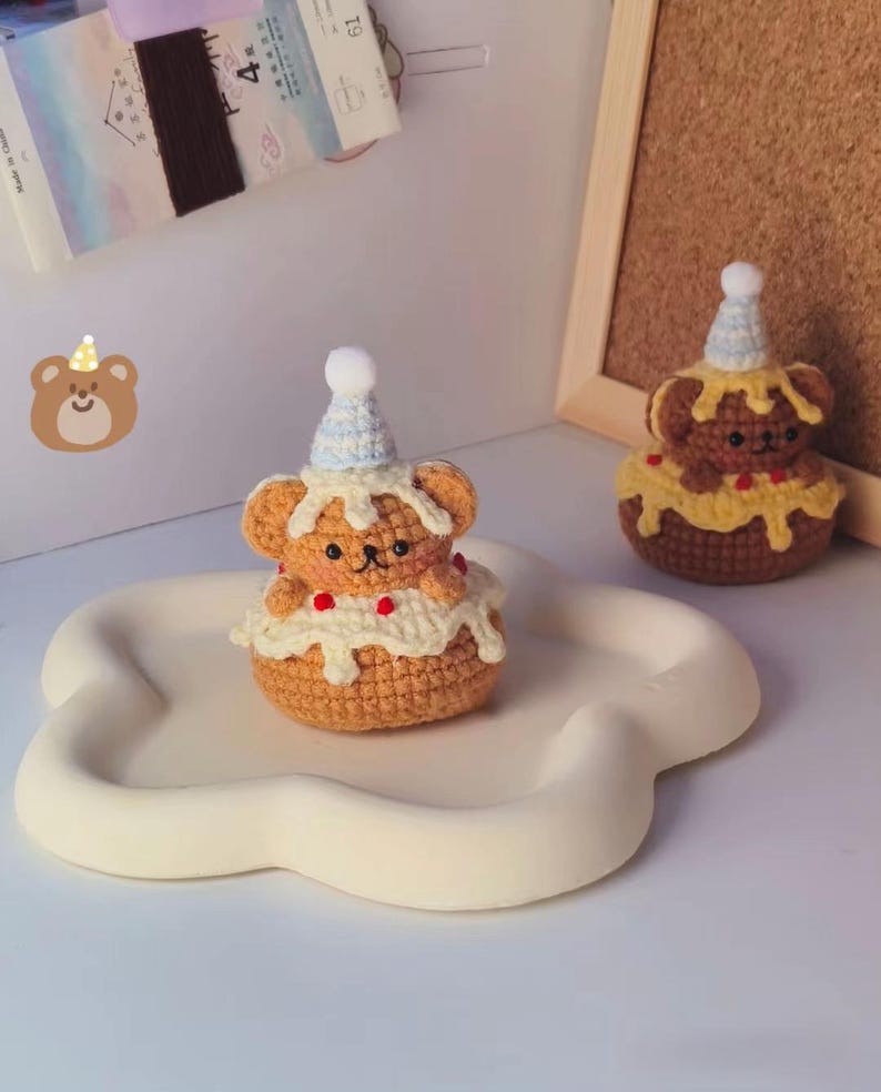 Crochet Bear Cake Keychain: Handmade Kawaii Amigurumi Bag Charm