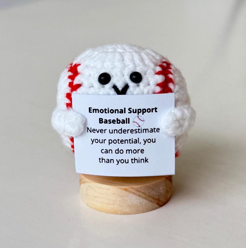 Funny Positive Baseball, Knitted Baseball Toy With Positive Card, Cute Ball Wool Inspirational, Cheer Up Gift For Baseball Team Player