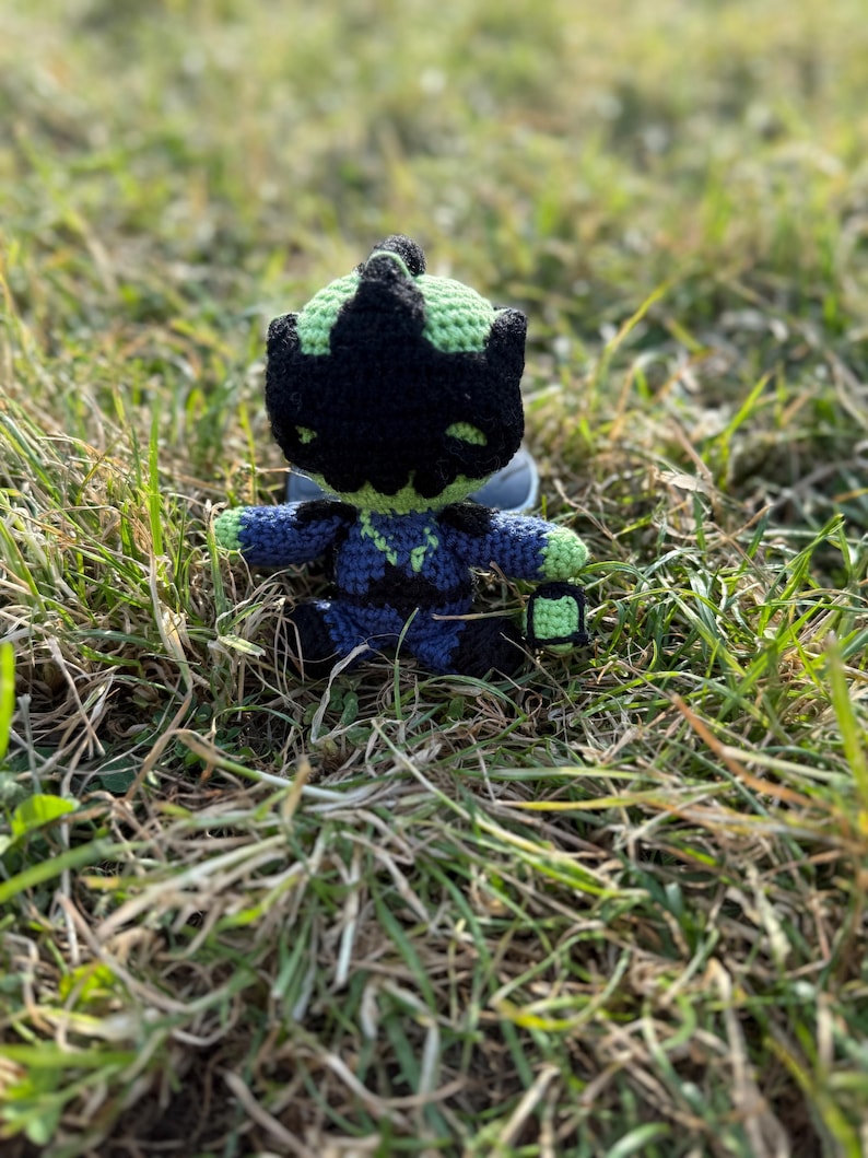 League of Legends Thresh Amigurumi Keychain, LOL, Thresh Plush, Thresh Figure, Thresh, League of Legends Figure, Amigurumi Plush Keychain