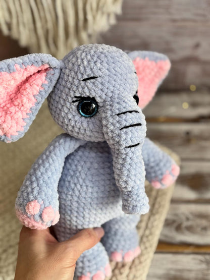 Crochet Elephant Decor, Handmade Elephant Keepsake, Safari Animal Decor, Elephant Lover Gift, Woodland Collectible
