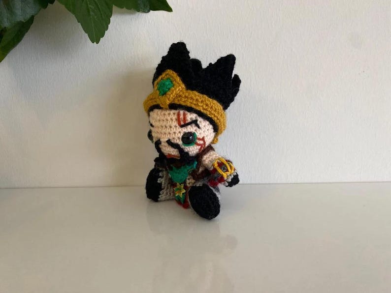 League Of Legends Draven, Crochet Draven Keychain, Amigurumi Draven, Draven Plushie, Draven Toy,, Draven Doll, Personalization