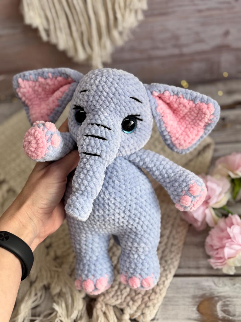 Crochet Elephant Decor, Handmade Elephant Keepsake, Safari Animal Decor, Elephant Lover Gift, Woodland Collectible