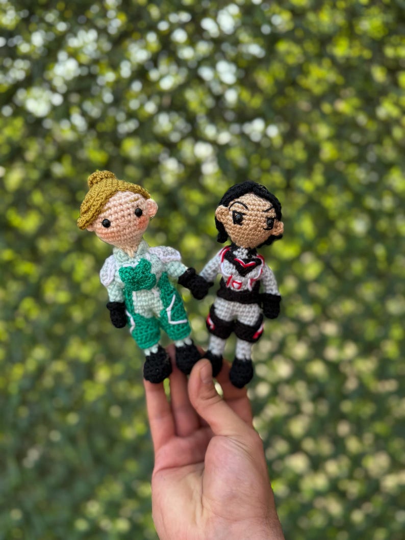 Split Fiction Handmade Crochet Plush, Mio and Zoe, Split Fiction Mio and Zoe, Mio Plush, Zoe Plush, Split Fiction Keychain,Couple Gamer Gift