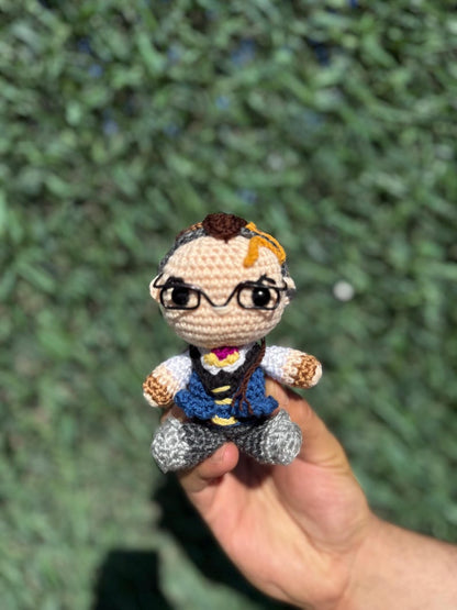 Valorant Chamber Crochet Doll, Valorant Chamber Plushie, Valorant Amigurumi, Valorant Character Chamber, Chamber Figure, Valorant Gift