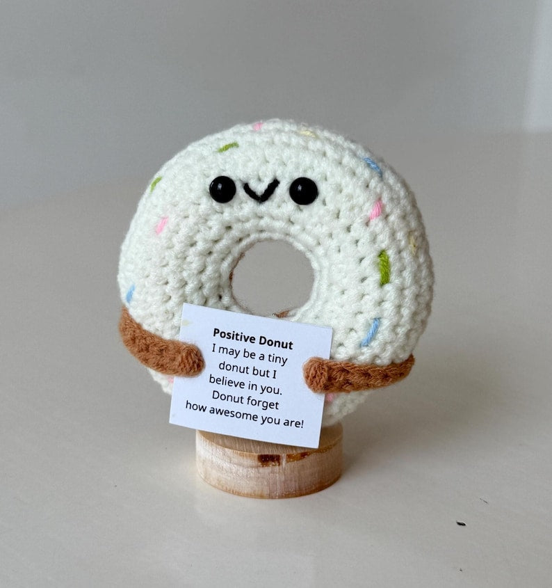 Funny Positive Donut, Knitted Donut With Positive Card, Cute Wool Inspirational Donut Crochet Food Doll Cheer Up Gifts, Birthday Gift