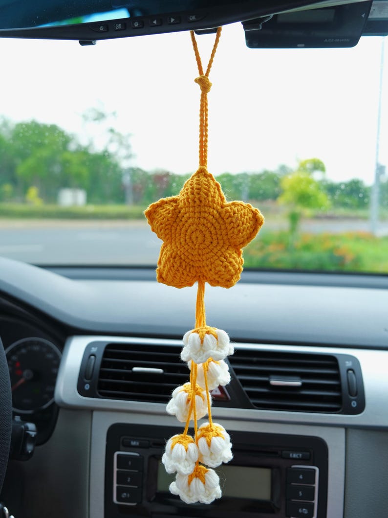 Crochet Star & Flower Car Mirror Hanging Accessories, Lily of the Valley Tassel Rear View Mirror Ornament, Car Interior Accessory for Women