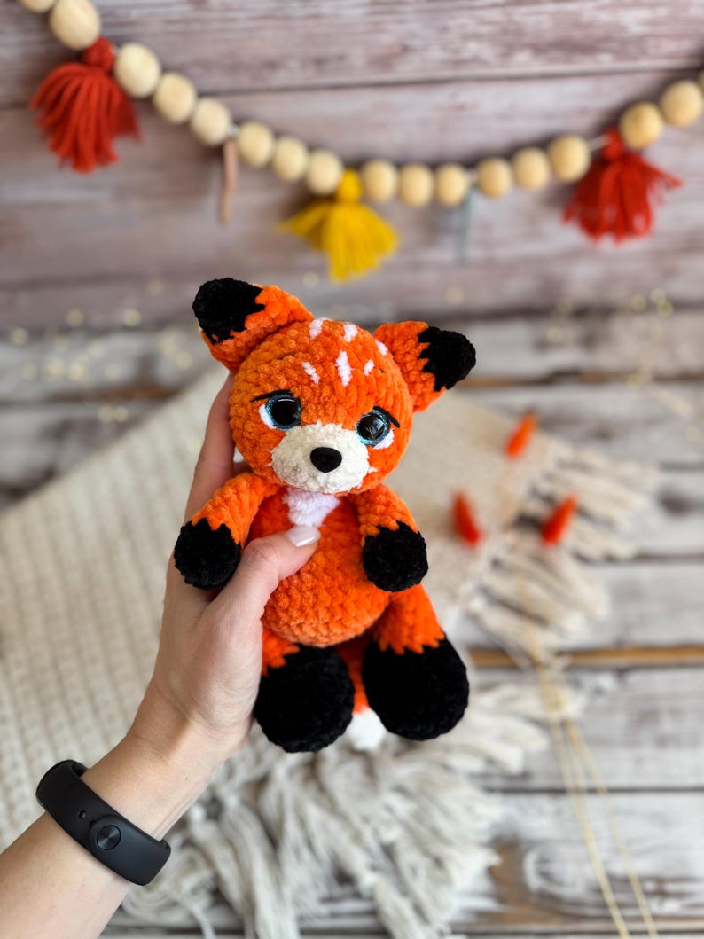 Crochet Fox Amigurumi Figure, Handmade Fox Decor, Woodland Animal Collectible, Forest Decor, Fox Lover Gift