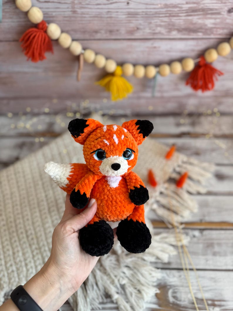 Crochet Fox Amigurumi Figure, Handmade Fox Decor, Woodland Animal Collectible, Forest Decor, Fox Lover Gift