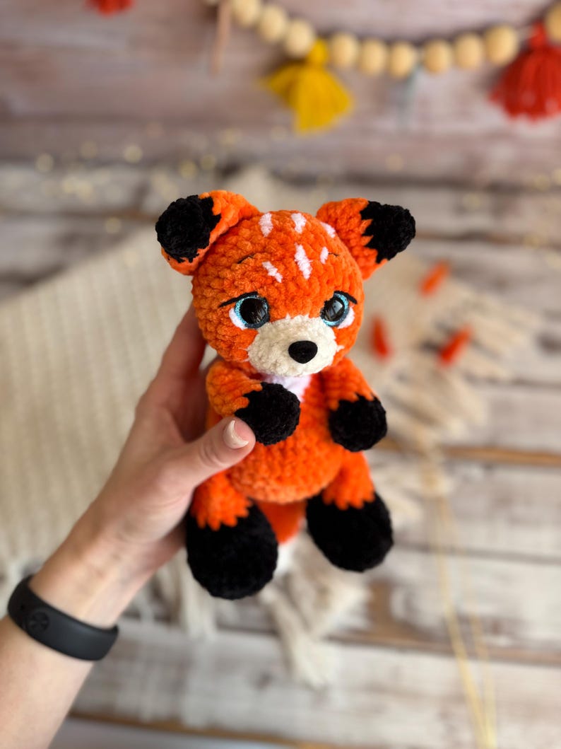 Crochet Fox Amigurumi Figure, Handmade Fox Decor, Woodland Animal Collectible, Forest Decor, Fox Lover Gift
