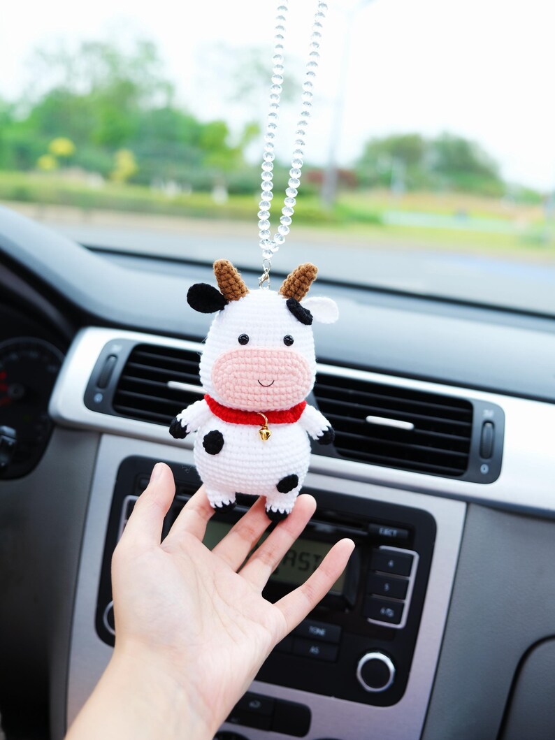 Crochet Cow Car Mirror Hanging Accessory, Cute Smiley Cow Car Rear View Mirror Accessory, Interior Car Accessory for Women/Teens/Couple