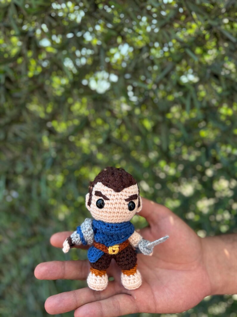 League of Legends Yasuo Plush Keychain, Yasuo Amigurumi, Lol keychain, Yasuo Crochet Doll, LOL Car Acessory, League of Legends Figure