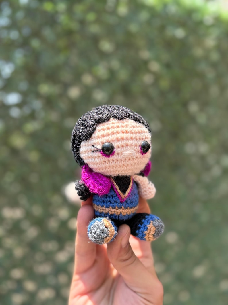 Crochet Valorant Reyna Keychain, Reyna Plushie, Reyna Doll, Amigurumi Reyna, Valorant Character Keychain, Reyna Figure, Reyna Desk Figure