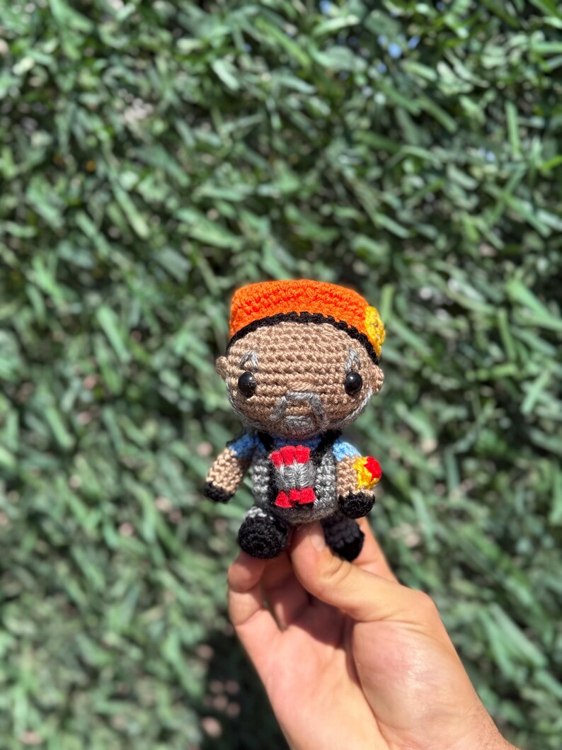 Valorant Brimstone Plushie, Valorant Brimstone Keychain, Valorant Brimstone Doll, Amigurumi Brimstone, Brimstone Figure, Valorant Keychain