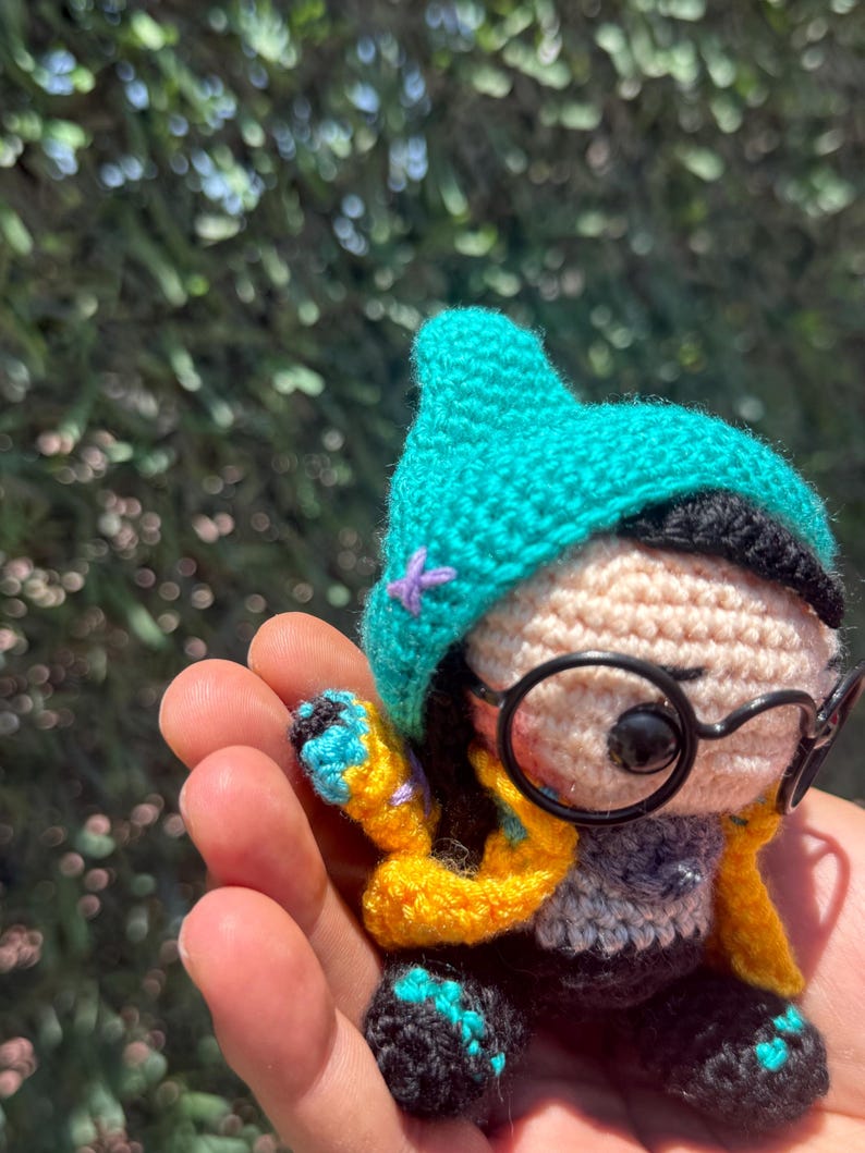 Valorant Killjoy, Valorant Killjoy Plushie, Valorant Killjoy Doll, Amigurumi Killjoy, Valorant Killjoy, Killjoy Crochet, Custom Doll