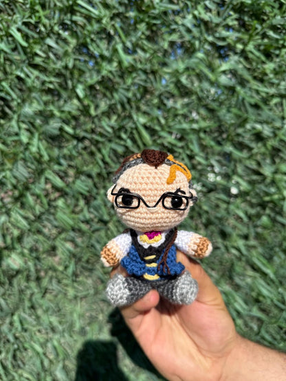 Valorant Chamber Crochet Doll, Valorant Chamber Plushie, Valorant Amigurumi, Valorant Character Chamber, Chamber Figure, Valorant Gift