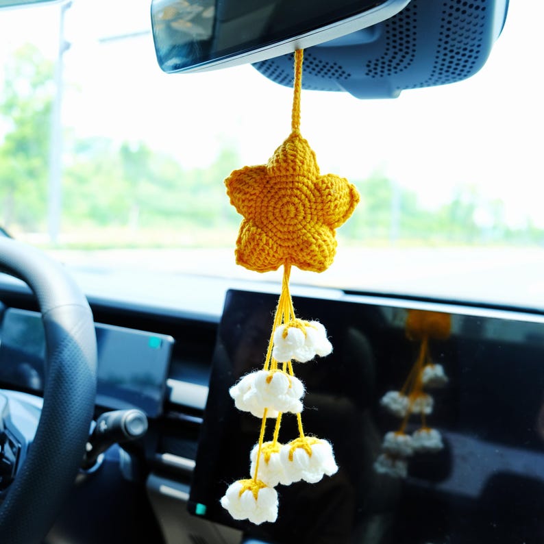 Crochet Star & Flower Car Mirror Hanging Accessories, Lily of the Valley Tassel Rear View Mirror Ornament, Car Interior Accessory for Women