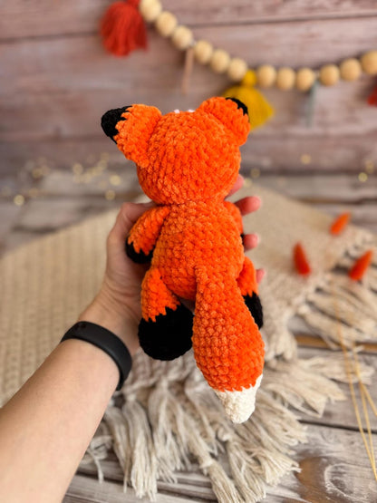 Crochet Fox Amigurumi Figure, Handmade Fox Decor, Woodland Animal Collectible, Forest Decor, Fox Lover Gift