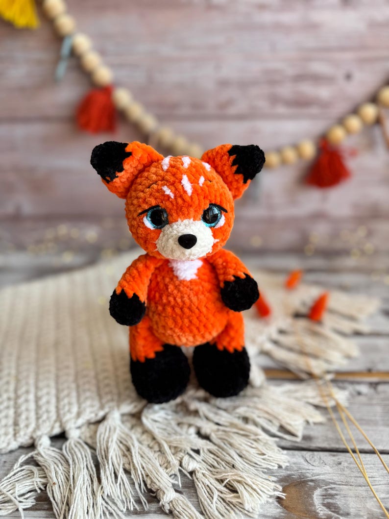 Crochet Fox Amigurumi Figure, Handmade Fox Decor, Woodland Animal Collectible, Forest Decor, Fox Lover Gift