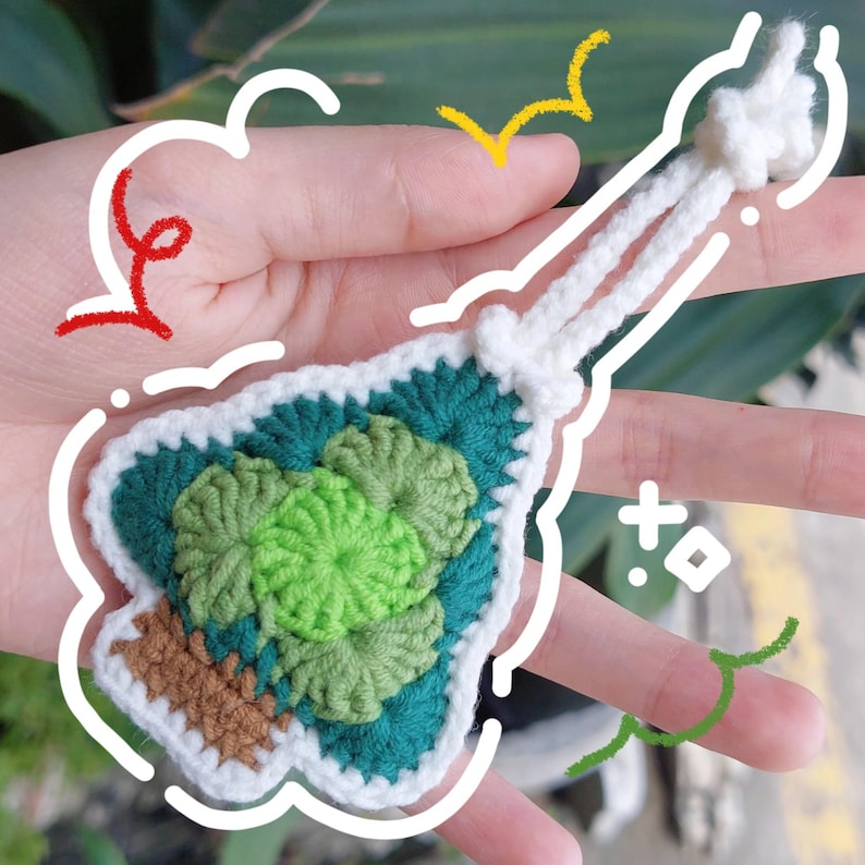 Crochet Christmas Tree Ornament: Handmade Amigurumi Holiday Decor