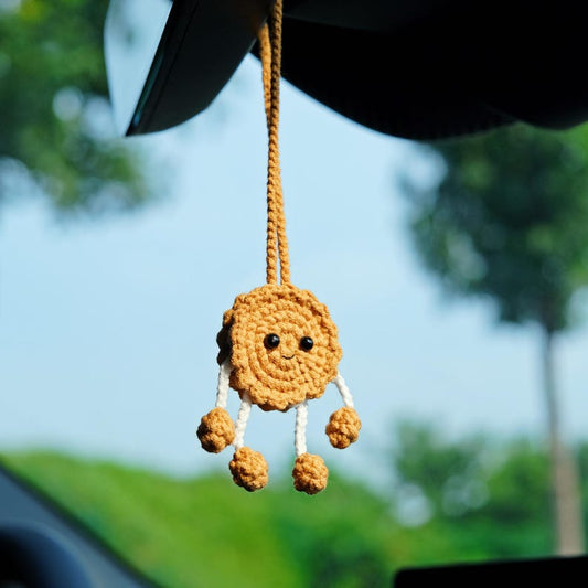 Crochet Cookie Doll Car Mirror Charm, Kawaii Smiley Cookie Rear View Mirror Hanging Accessories, Anime Car Interior Accessory for Women/Teen