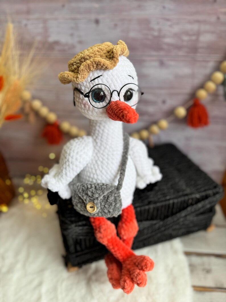 Crochet Stork Figure, Baby Shower Centerpiece, Gender Reveal Decor, Handmade Stork Decoration, Keepsake Gift, Baby Celebration Decor