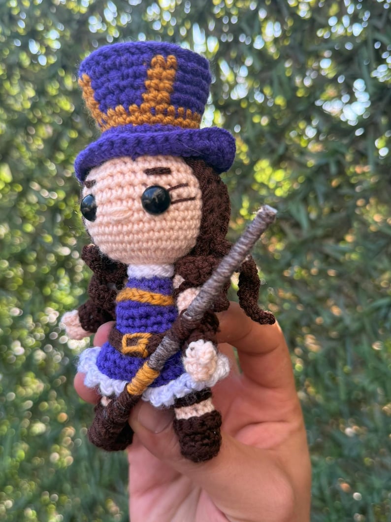 League of Legends Caitlyn Plushie, Caitlyn Crochet, Caitlyn Figure, Caitlyn 3D, League of Legends Gift, , Caitlyn Keychain, CaitlynAmigurumi