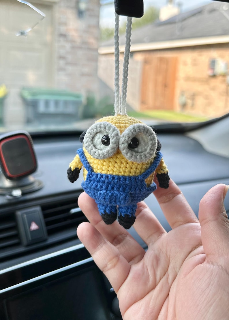 Crochet Minions Hanging, Valentines Gift, Birthday gift