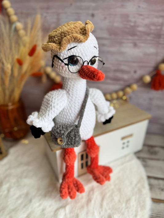Crochet Stork Figure, Baby Shower Centerpiece, Gender Reveal Decor, Handmade Stork Decoration, Keepsake Gift, Baby Celebration Decor