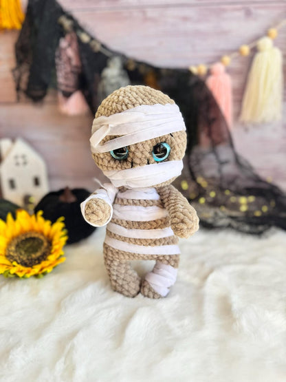 Crochet Mummy Plush, Halloween Decor, Amigurumi Mummy, Spooky Home Decor, Non Candy Trick or Treat Gift, Gothic Decor