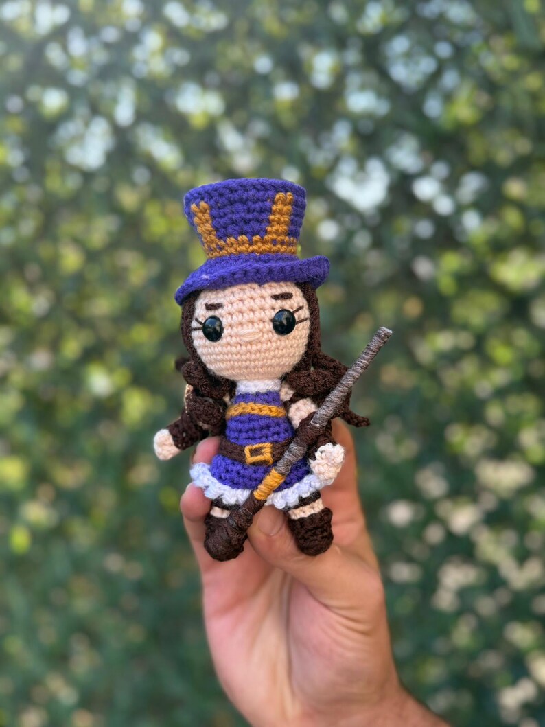 League of Legends Caitlyn Plushie, Caitlyn Crochet, Caitlyn Figure, Caitlyn 3D, League of Legends Gift, , Caitlyn Keychain, CaitlynAmigurumi