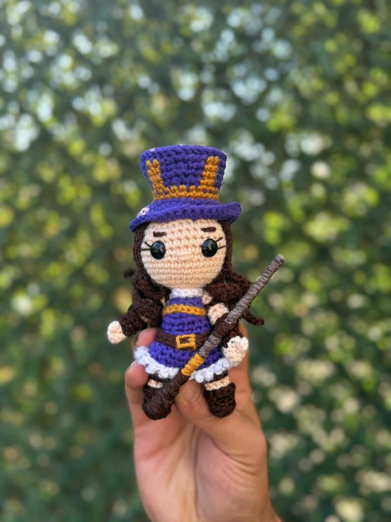 League of Legends Caitlyn Plushie, Caitlyn Crochet, Caitlyn Figure, Caitlyn 3D, League of Legends Gift, , Caitlyn Keychain, CaitlynAmigurumi